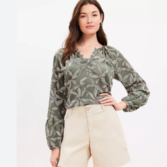 LOFT Tops - LOFT Green Floral Print Blouse - XXL - New!